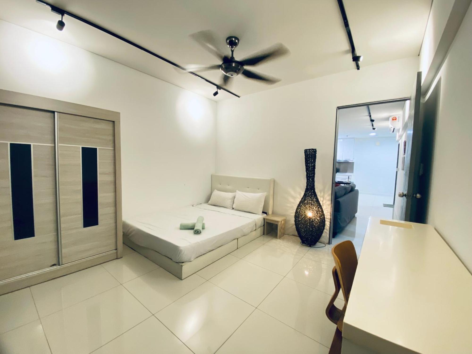 Apartment Near Klcc By Grihoz Kuala Lumpur Room photo